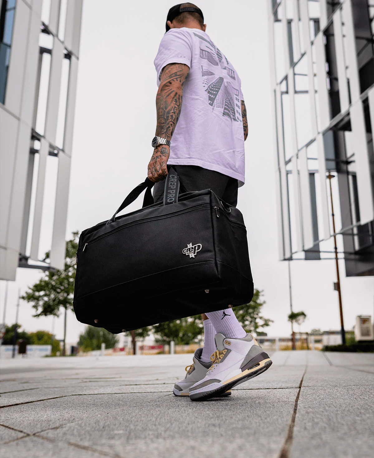 Sneaker Bag | UPC - Image 13